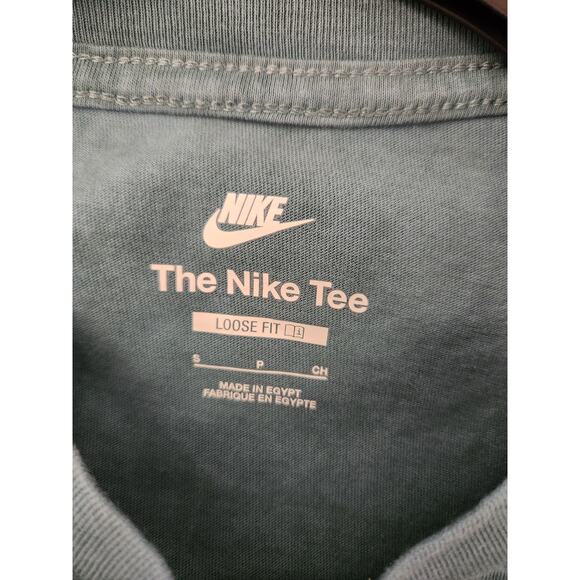 NWT Nike Women's Loose Fit Boxy T-Shirt Green S - Picture 5 of 8